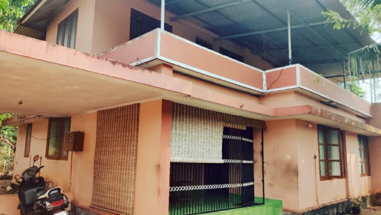 HOUSE FOR SALE AT PANDALAM-4 BHK- 40 CENTS