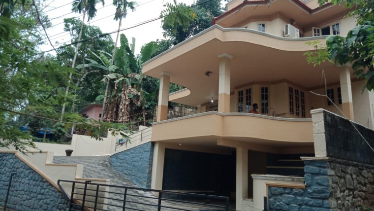 3 BHK HOUSE FOR SALE AT PATHANAMTHITTA
