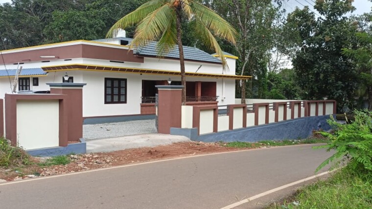 3 BHK HOUSE FOR SALE AT KOTTARAKKARA-VENDAR